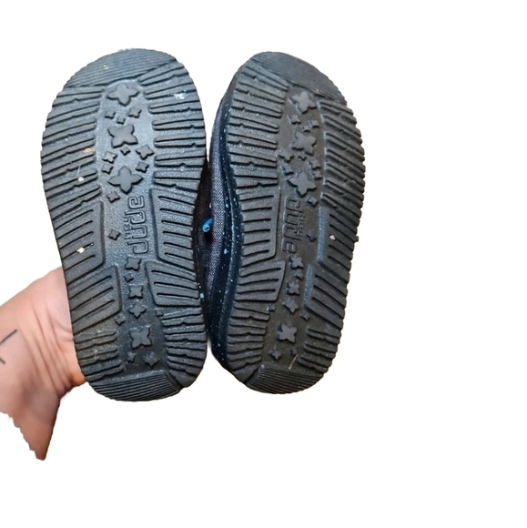 Hey Dude Boys Gray And Blue Wally Youth Loafer Chambray Shoes K5 - Picture 7 of 11